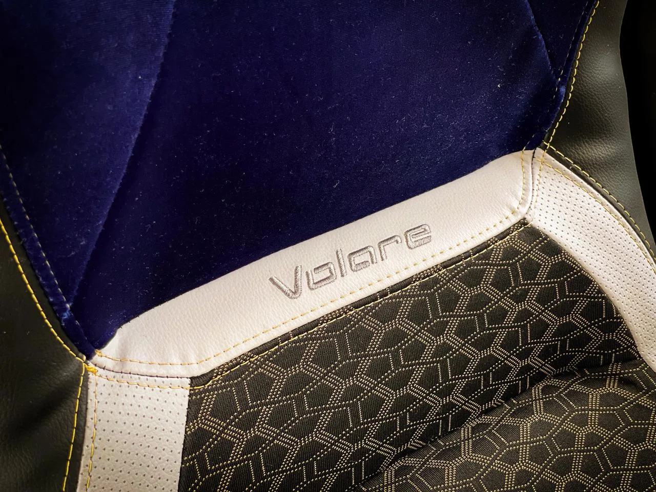 Volare W10 FLY - Poltronas
