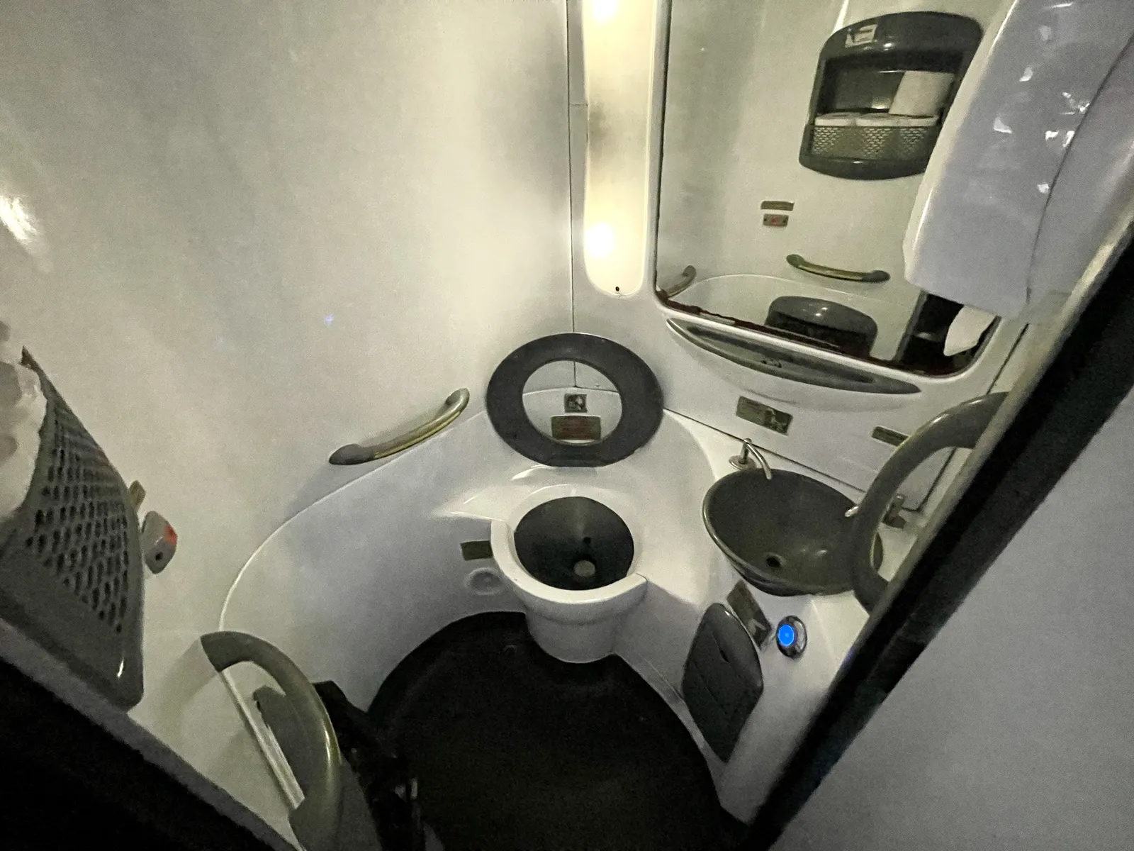 Marcopolo New G7 - Tomadas USB
